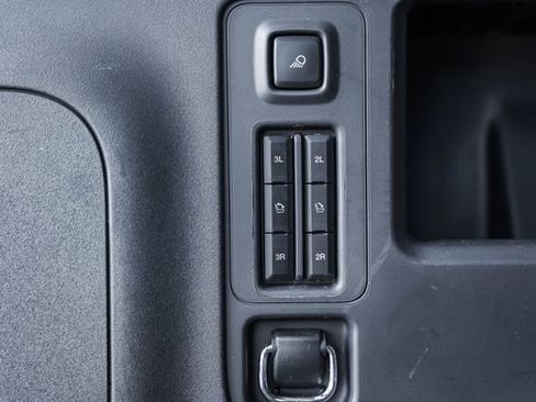 Used 2025 Ford Expedition Active image 14