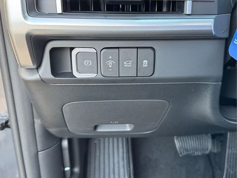 New 2026 Hyundai Santa Fe SE AWD/4WD image 18