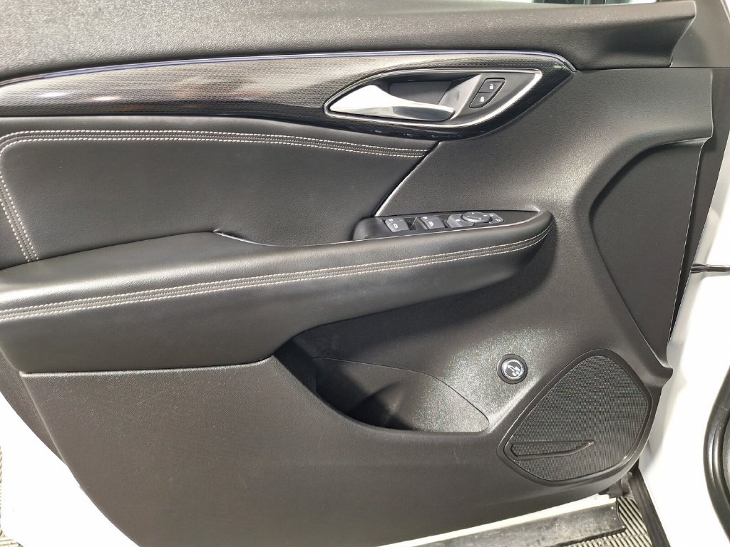 Used 2023 Buick Envision Preferred w/ Sport Touring Package AWD/4WD image 30