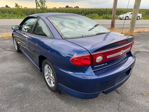 Used 2003 Chevrolet Cavalier LS Sport FWD image 4