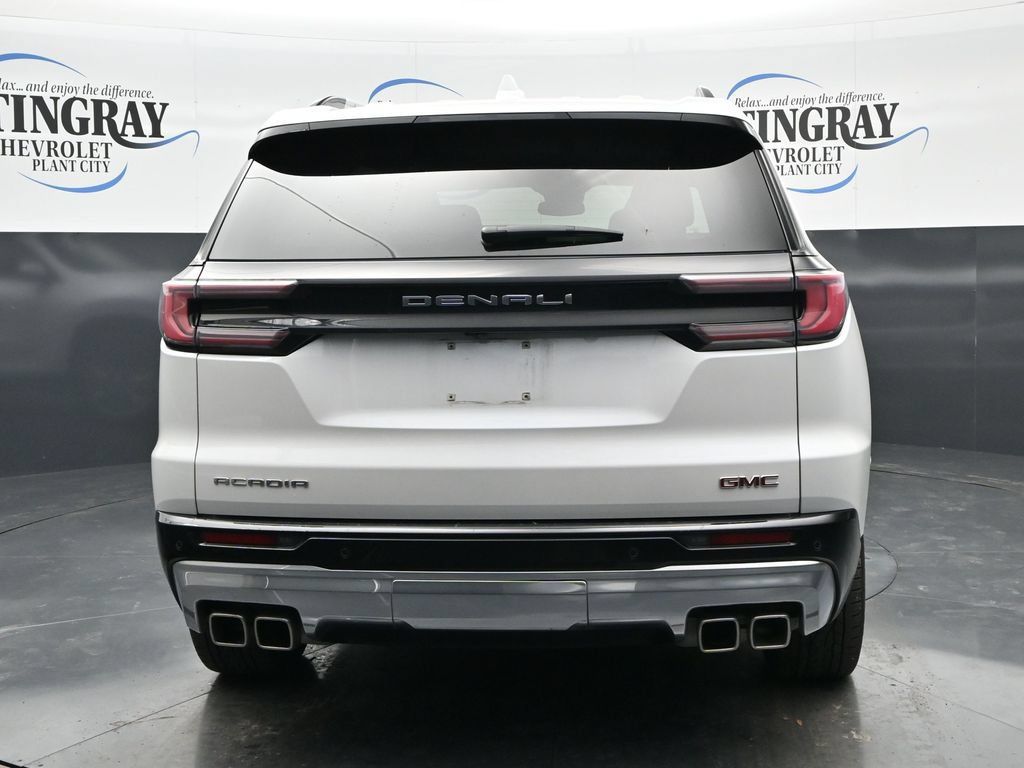 Used 2025 GMC Acadia Denali w/ LPO, Floor Liner Package FWD image 6