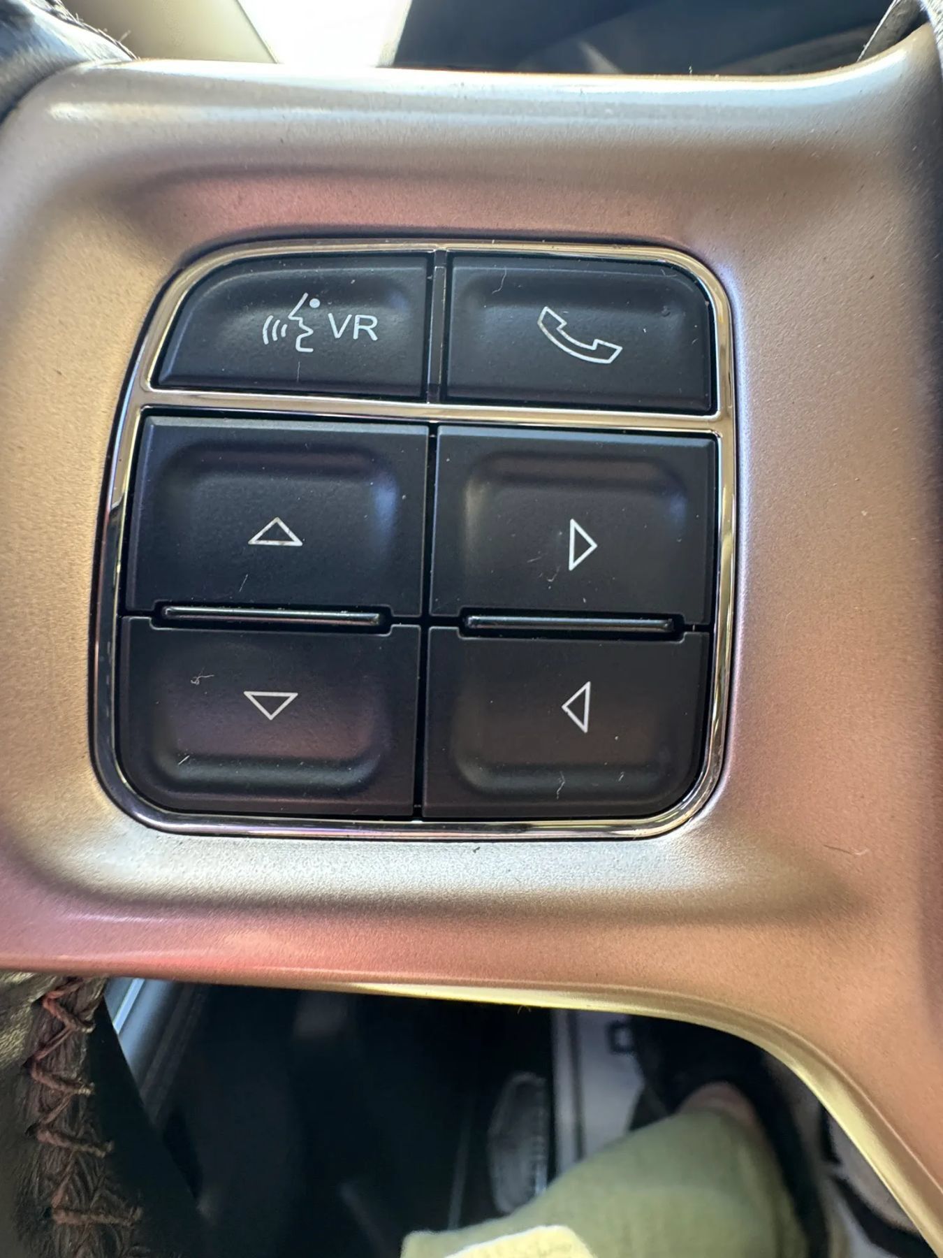 Used 2015 RAM 3500 Laramie Longhorn AWD/4WD image 31
