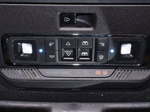 Certified 2024 Ford F250 Platinum image 41