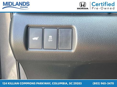 Certified 2025 Honda Pilot Touring image 21