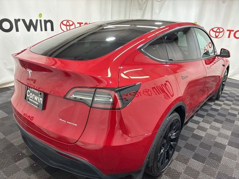 Used 2023 Tesla Model Y Long Range image 8