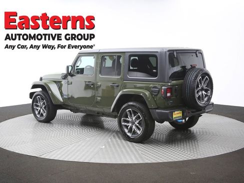 Used 2024 Jeep Wrangler Unlimited AWD/4WD image 63