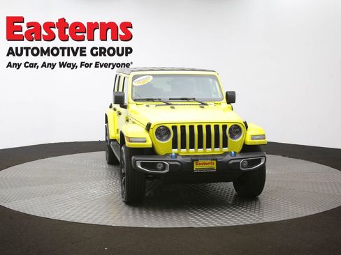 Used 2023 Jeep Wrangler Unlimited Sahara AWD/4WD image 51