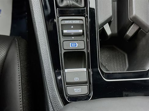 Used 2024 Honda Accord Sport image 19