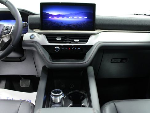 New 2026 Ford Explorer Active w/ Active Comfort Package image 20