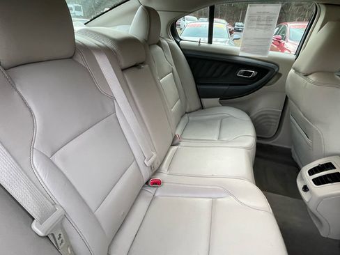 Used 2010 Ford Taurus SEL image 24