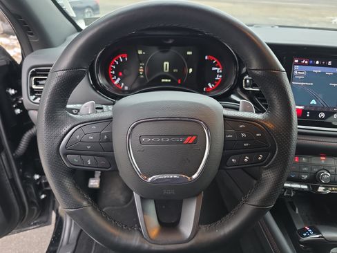Used 2025 Dodge Durango GT image 23
