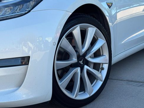 Used 2019 Tesla Model 3 Long Range AWD/4WD image 45