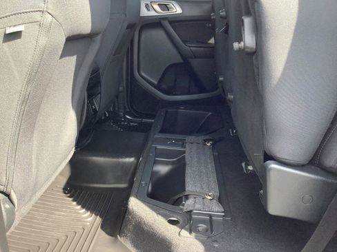 Used 2022 Ford Ranger XLT w/ Equipment Group 301A Mid AWD/4WD image 12