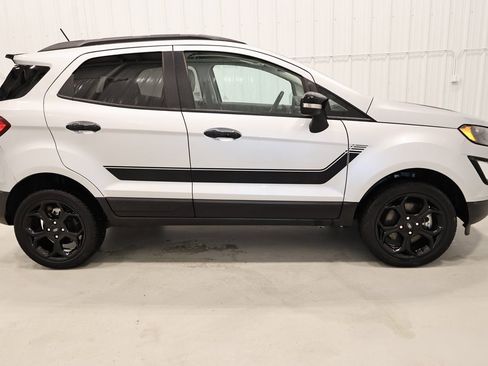 Certified 2022 Ford EcoSport SES w/ Interior Protection Package image 2