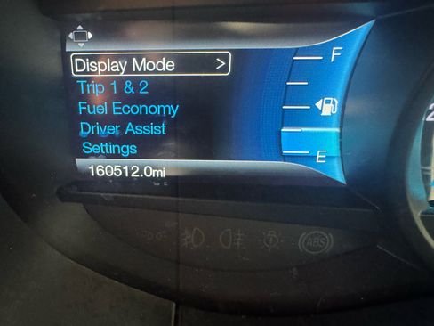 Used 2015 Ford Edge Titanium image 20