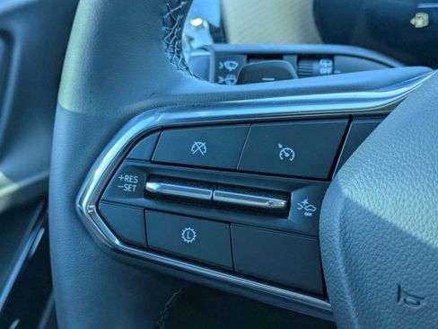 New 2026 Chevrolet Equinox ACTIV AWD/4WD image 25