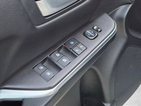 Used 2017 Toyota Camry LE FWD image 14
