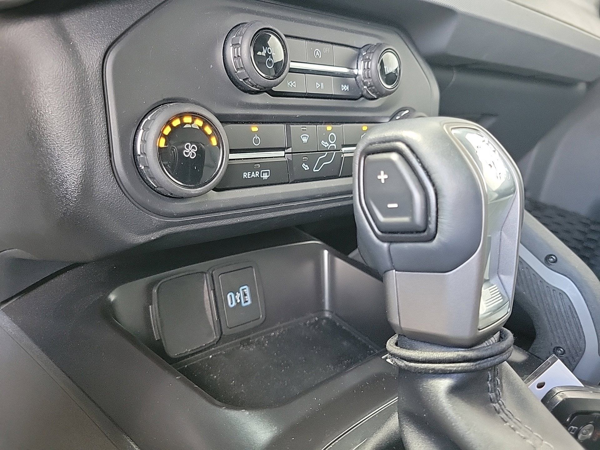 Used 2024 Ford Bronco Big Bend AWD/4WD image 21