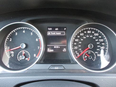 Used 2018 Volkswagen Golf Alltrack SE image 31