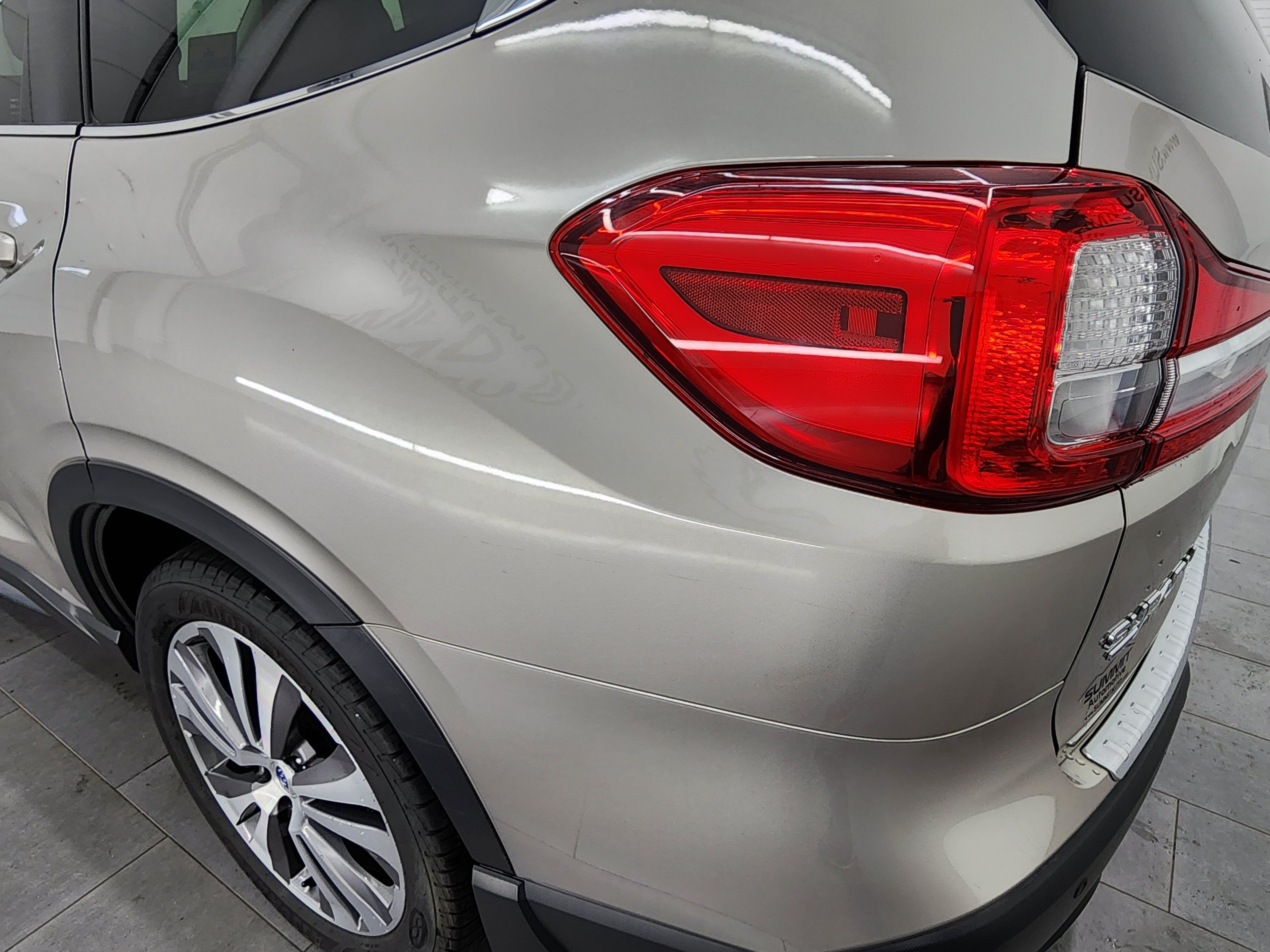 Used 2020 Subaru Ascent Limited w/ Popular Package #2A AWD/4WD image 31
