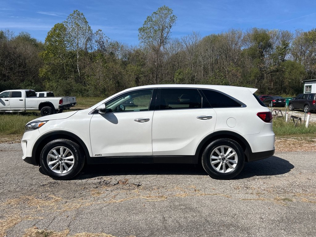 Used 2019 Kia Sorento AWD V6 image 5