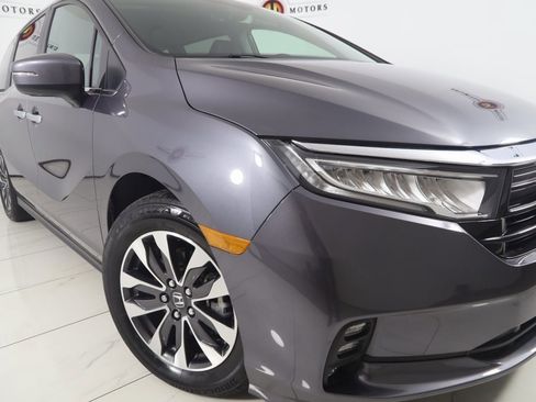 Used 2023 Honda Odyssey EX-L image 17