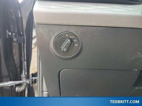 Used 2023 Volkswagen Taos S image 36