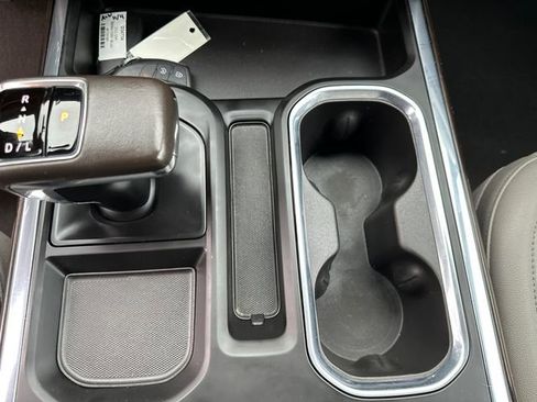 Certified 2022 GMC Sierra 1500 SLT w/ SLT Premium Package image 33