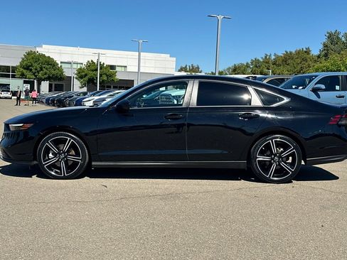 Used 2023 Honda Accord Sport image 7