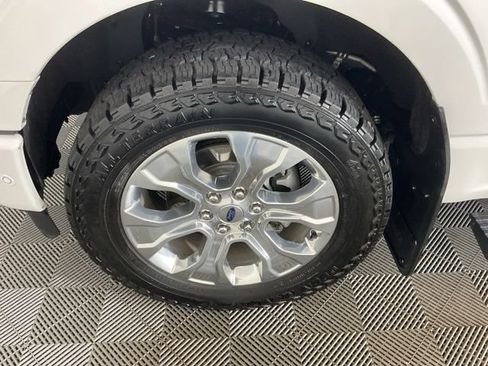 Used 2021 Ford F150 Platinum w/ FX4 Off-Road Package AWD/4WD image 35