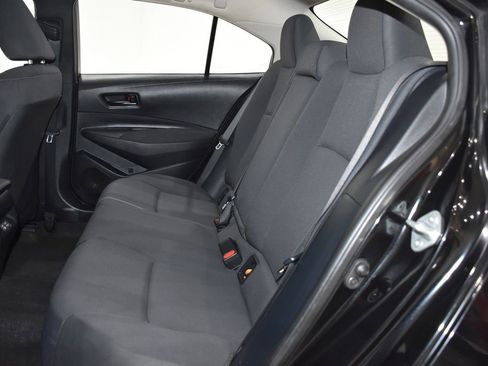 Used 2023 Toyota Corolla LE image 27