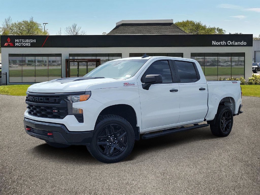 Used 2022 Chevrolet Silverado 1500 Custom Trail Boss AWD/4WD image 1