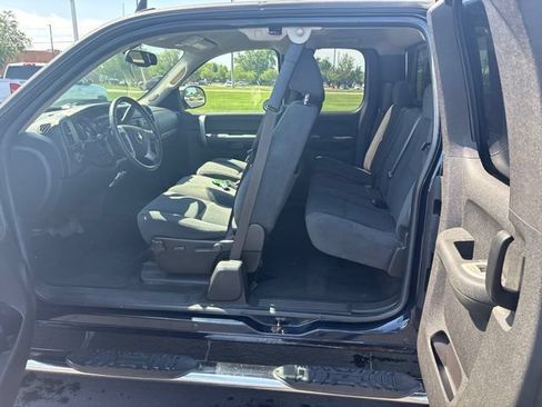 Used 2008 Chevrolet Silverado 1500 LT w/ Power Pack Plus RWD image 9