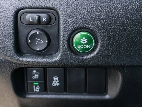 Used 2022 Honda Pilot Special Edition image 13