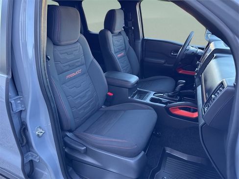 Used 2023 Nissan Frontier PRO-4X w/ Pro Convenience Package image 35