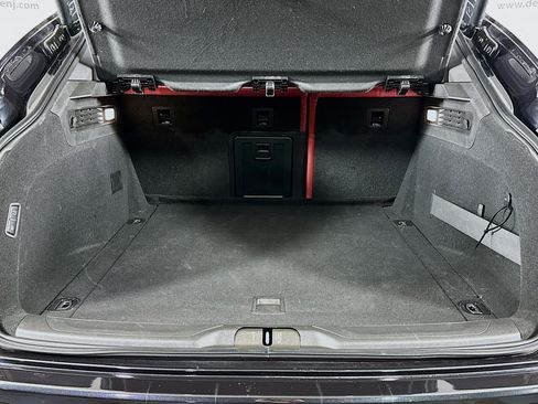 Used 2023 Maserati Levante Modena image 25