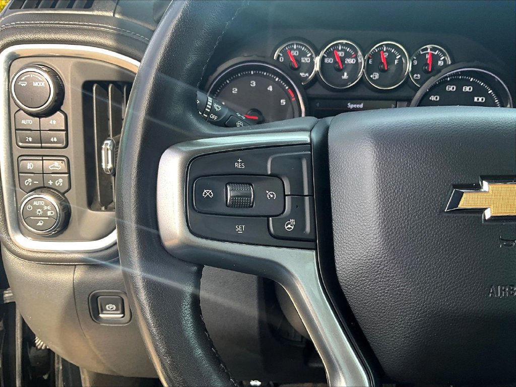 Used 2020 Chevrolet Silverado 2500 LT w/ Convenience Package AWD/4WD image 14