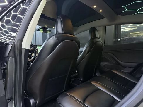 Used 2019 Tesla Model 3 Long Range AWD/4WD image 4
