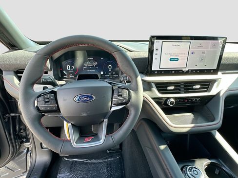 New 2026 Ford Explorer ST RWD image 7