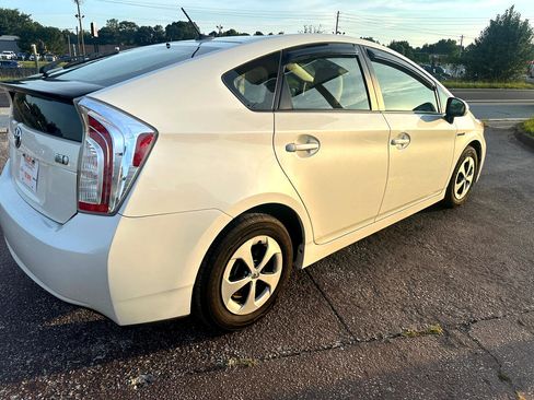 Used 2015 Toyota Prius Persona Series image 5