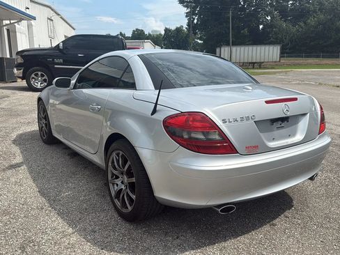 Used 2008 Mercedes-Benz SLK 350 image 3