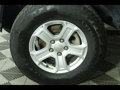 Used 2020 Jeep Wrangler Unlimited Sport S AWD/4WD image 10