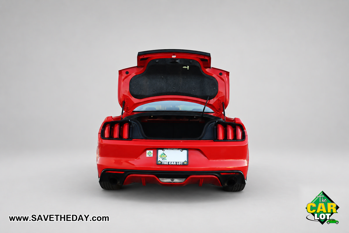 Used 2015 Ford Mustang Premium RWD image 12
