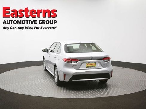 Used 2022 Toyota Corolla LE image 65