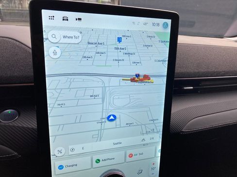 Used 2021 Ford Mustang Mach-E Premium image 13