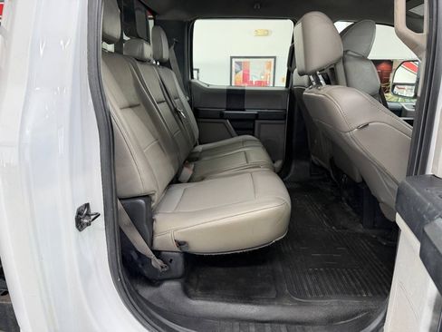 Used 2019 Ford F250 XL w/ Power Equipment Group AWD/4WD image 14