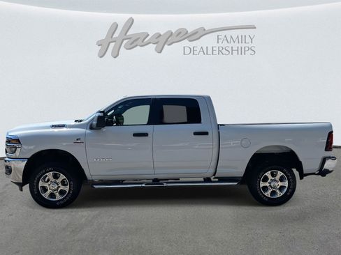 Used 2025 RAM 2500 Big Horn image 40