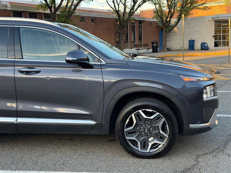 Used 2022 Hyundai Santa Fe SEL Convenience w/ Cargo Package AWD/4WD image 6