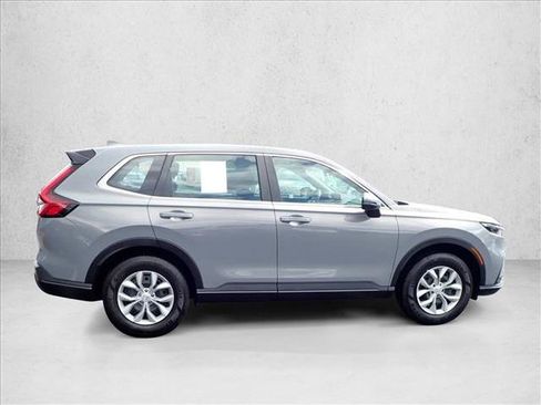 Used 2024 Honda CR-V LX image 5
