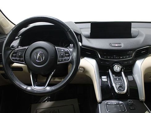 Used 2023 Acura TLX image 13